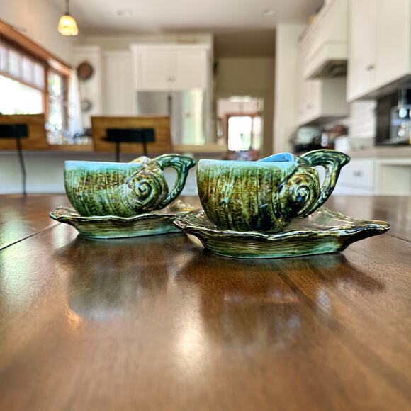 Majolica Tea Cup and Saucers Vintage Barbotine Shell Oyster Green Glaze Pair - Picture 13 of 13